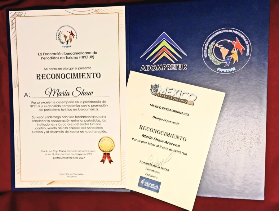 F_8_-_RECONOCIMIENTOS_A_MS_12766.jpg