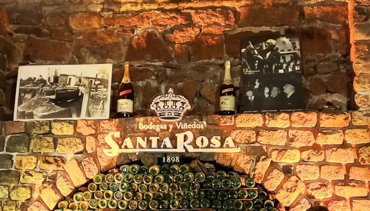 Bodega Santa Rosa desde 1898