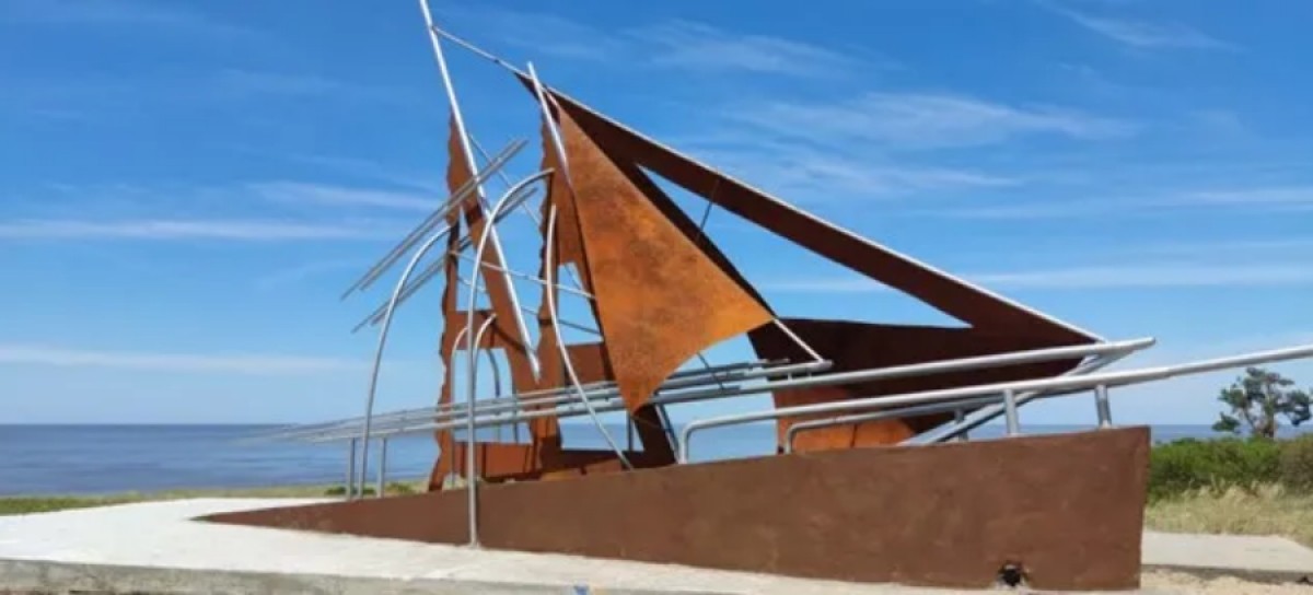 El viernes se inaugura escultura en Santa Regina BARCO DE “FITO” SAYAGO EN HONOR A LOS COLONOS EUROPEOS