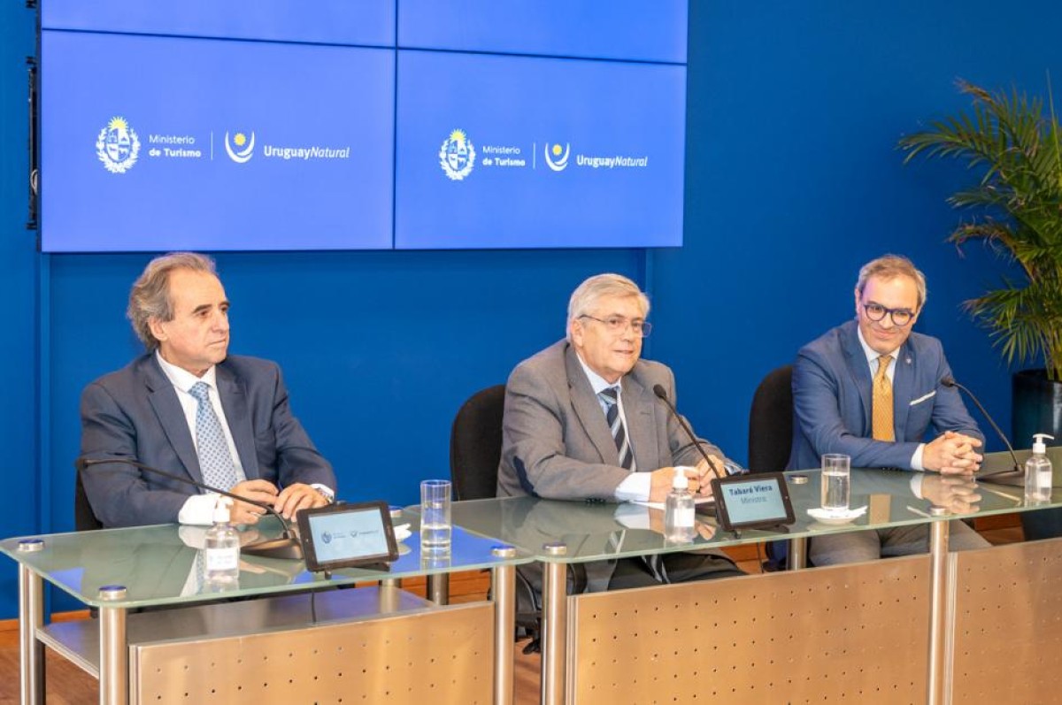 Se firmó convenio que permitirá a MINTUR obtener Norma de Certificación Estadística