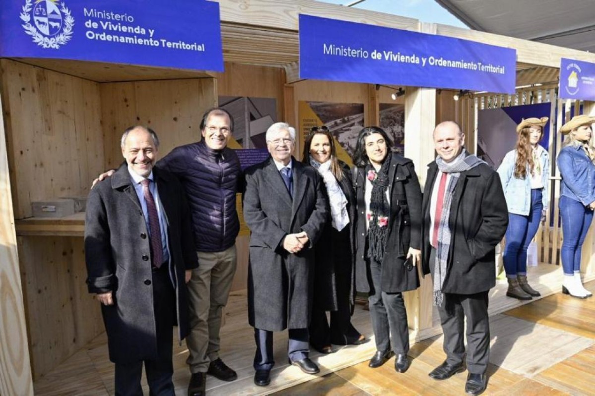 Ministro Tabaré Viera destacó la acción que tuvo la actividad en un tema tan importante como “la sostenibilidad del ambiente” y su incidencia en la oferta turística