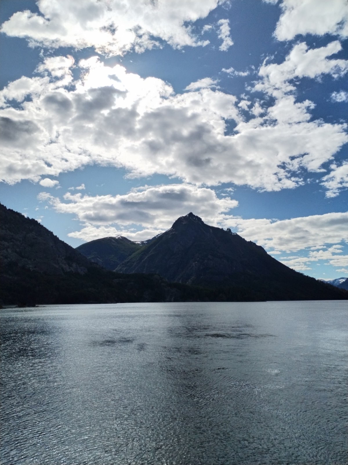 &quot;Sabores y paisajes de ensueño: el circuito chico y todo lo que imaginas hacer en tu visita a Bariloche&quot;