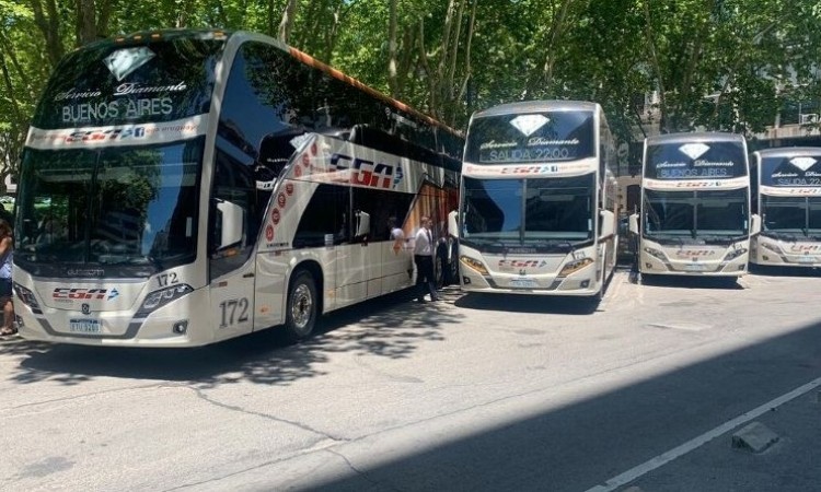 EGA conecta a Buenos Aires con Montevideo, Piri&aacute;polis, Punta del Este y La Paloma